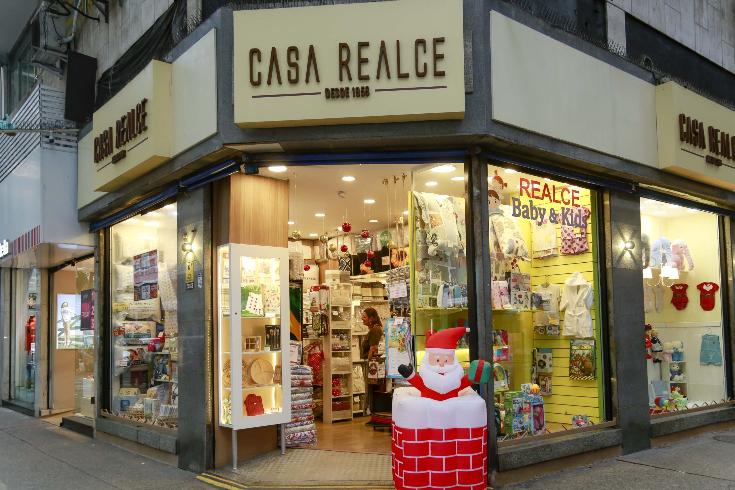 Casa Realce – Copacabana Xavier-1 Casa Realce - Copacabana Xavier-1